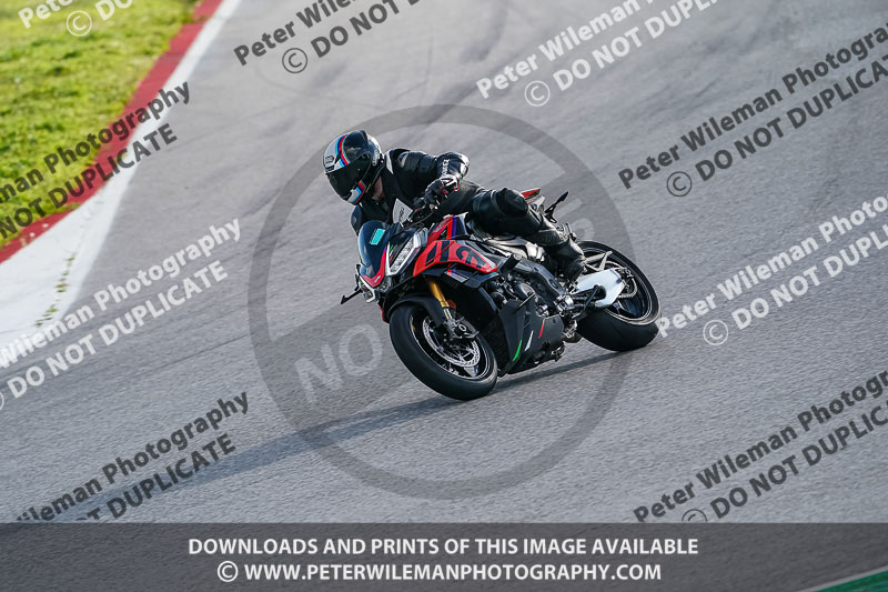 motorbikes;no limits;peter wileman photography;portimao;portugal;trackday digital images